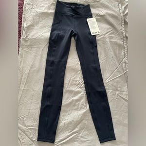 Lululemon Size 0 Navy blue Invigorate HR Tight 28”